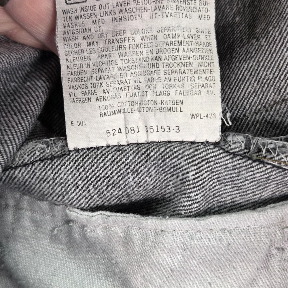 Vintage Levis 501‎ Jeans Mens Straight Button Fly USA 90s Distressed Fits 30x30